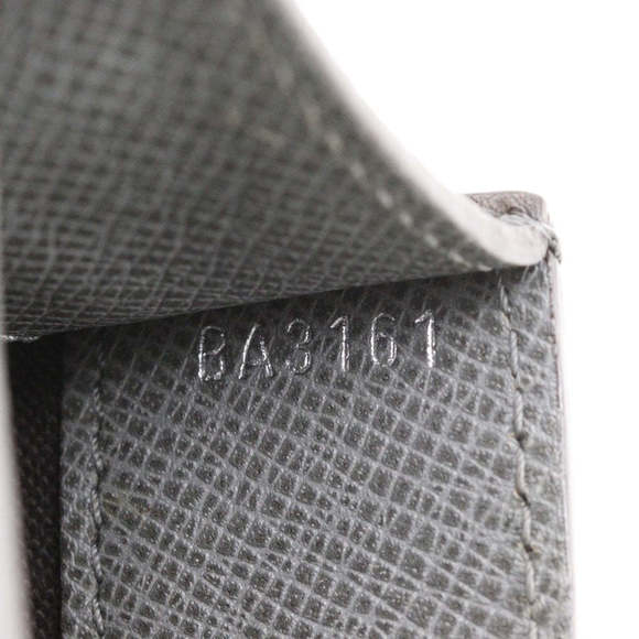 LOUIS VUITTON Robusto Briefcases & Attaches - Picture 5 of 9